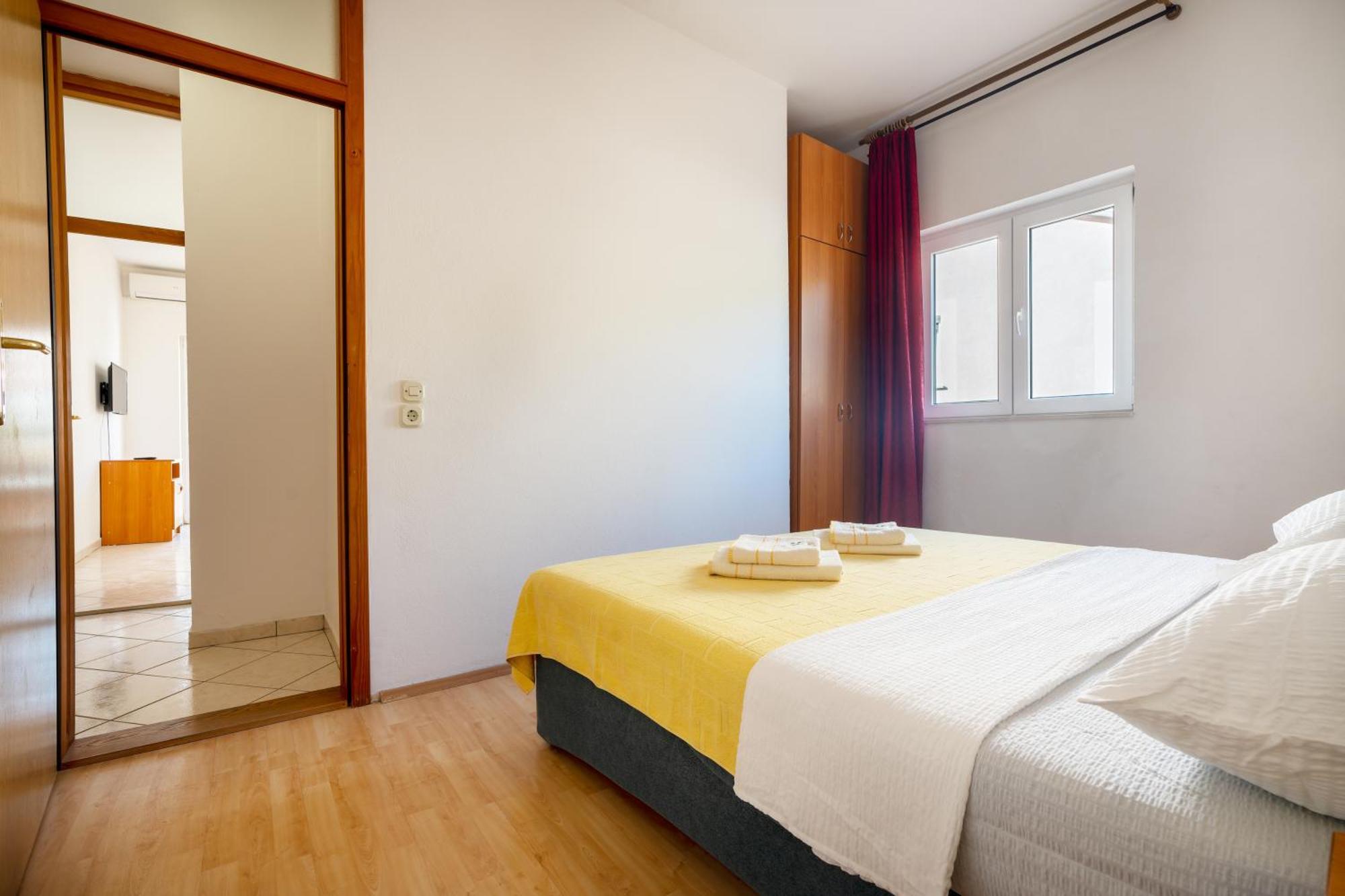 Apartments And Rooms Breeze 内乌姆 客房 照片